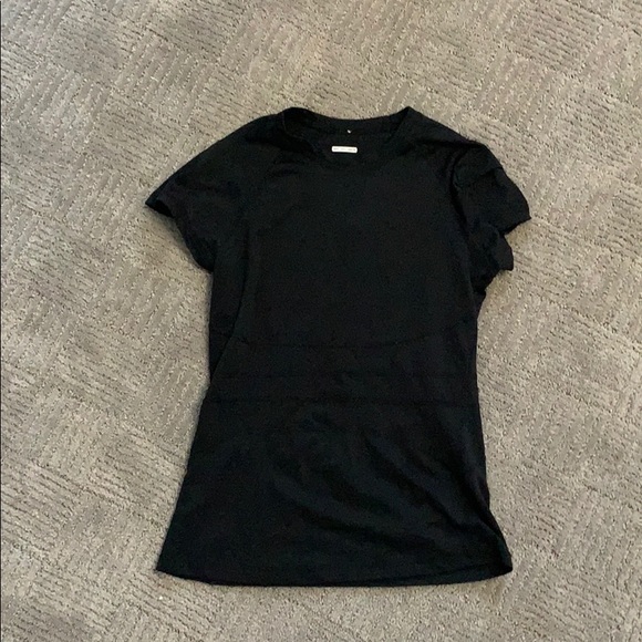 Lululemon Athletic T-shirt - Picture 1 of 2